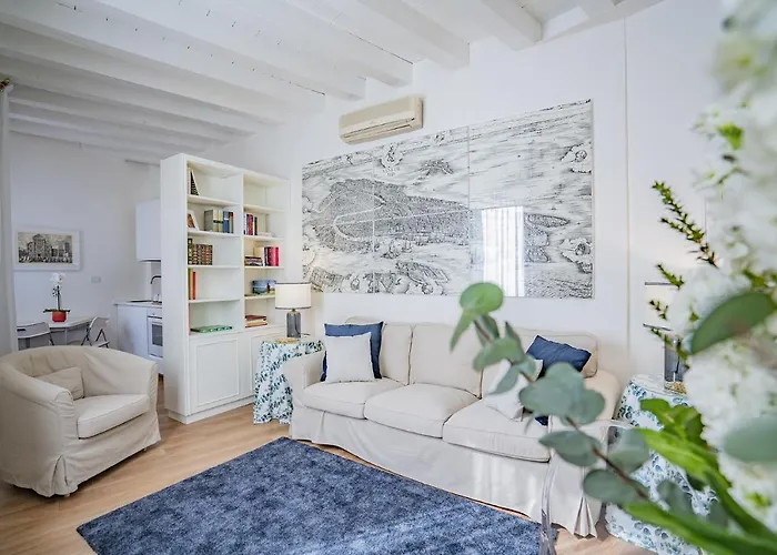 Ca\' Dei Musicanti 1 Charming Apt in Cannaregio